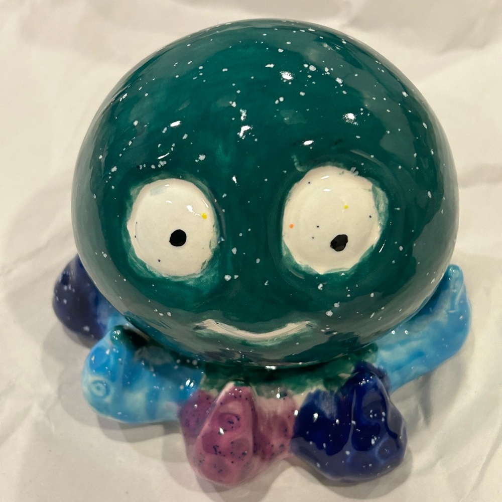 Hand-painted Pottery - Octopus 🐙